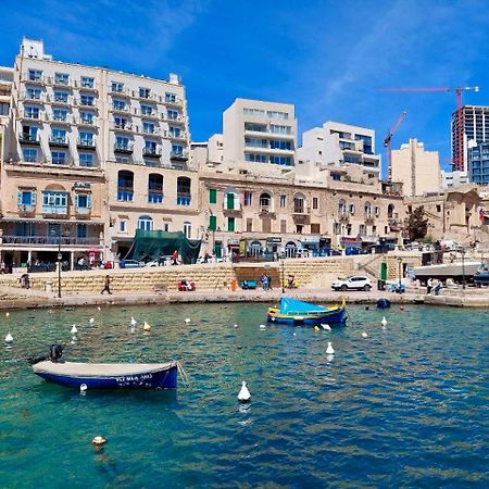 Malta Crown Guesthouse Saint Julian's ภายนอก รูปภาพ
