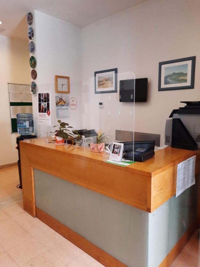 Malta Crown Guesthouse Saint Julian's ภายนอก รูปภาพ