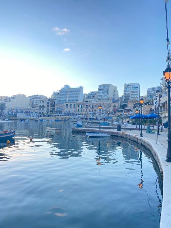 Malta Crown Guesthouse Saint Julian's ภายนอก รูปภาพ